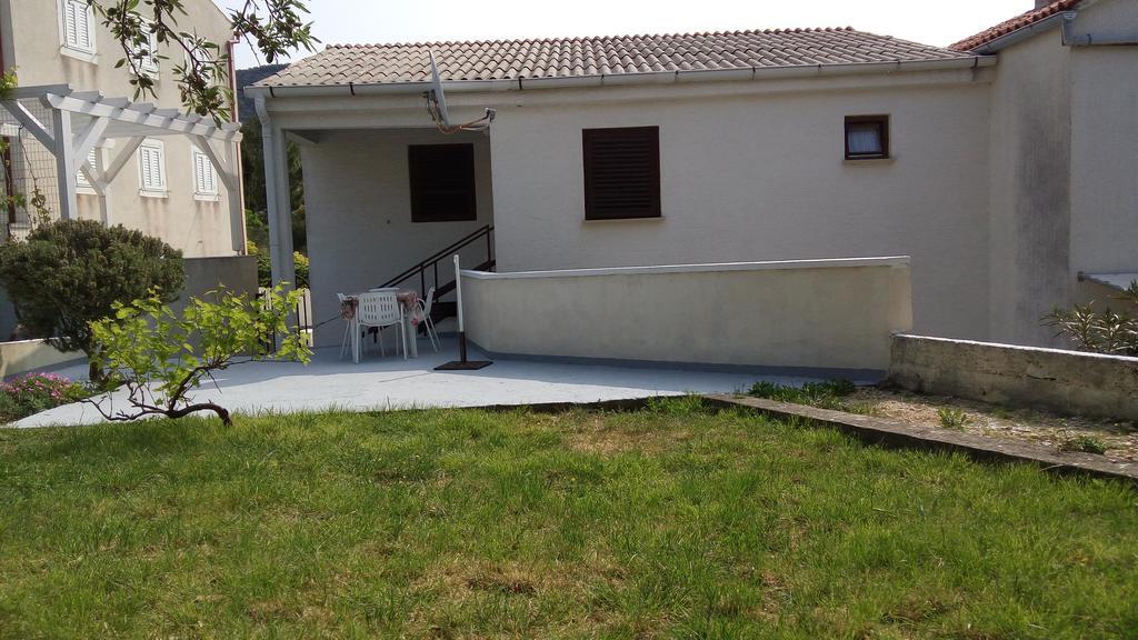 Apartment Tatjana Martinscica (Cres)
